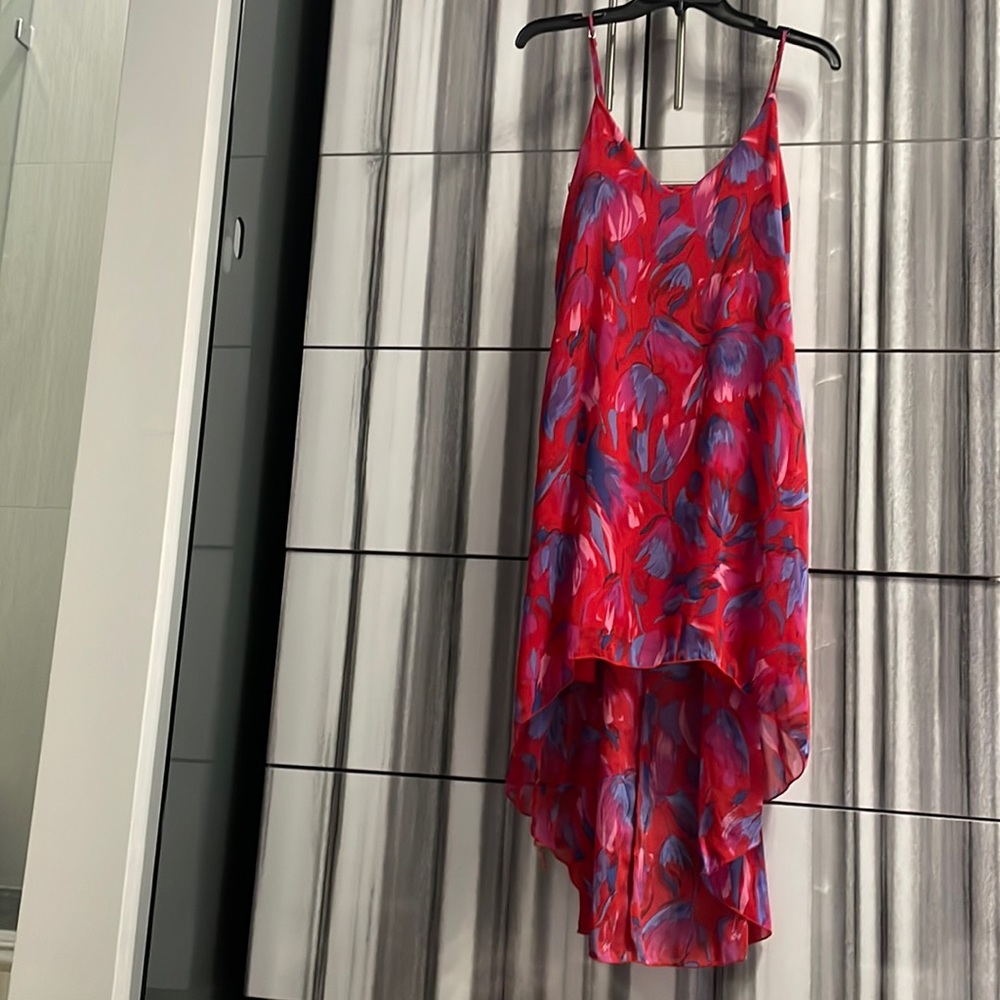 Honey belle tops , flowy flowers. Size Small. New without tag. Made in USA.